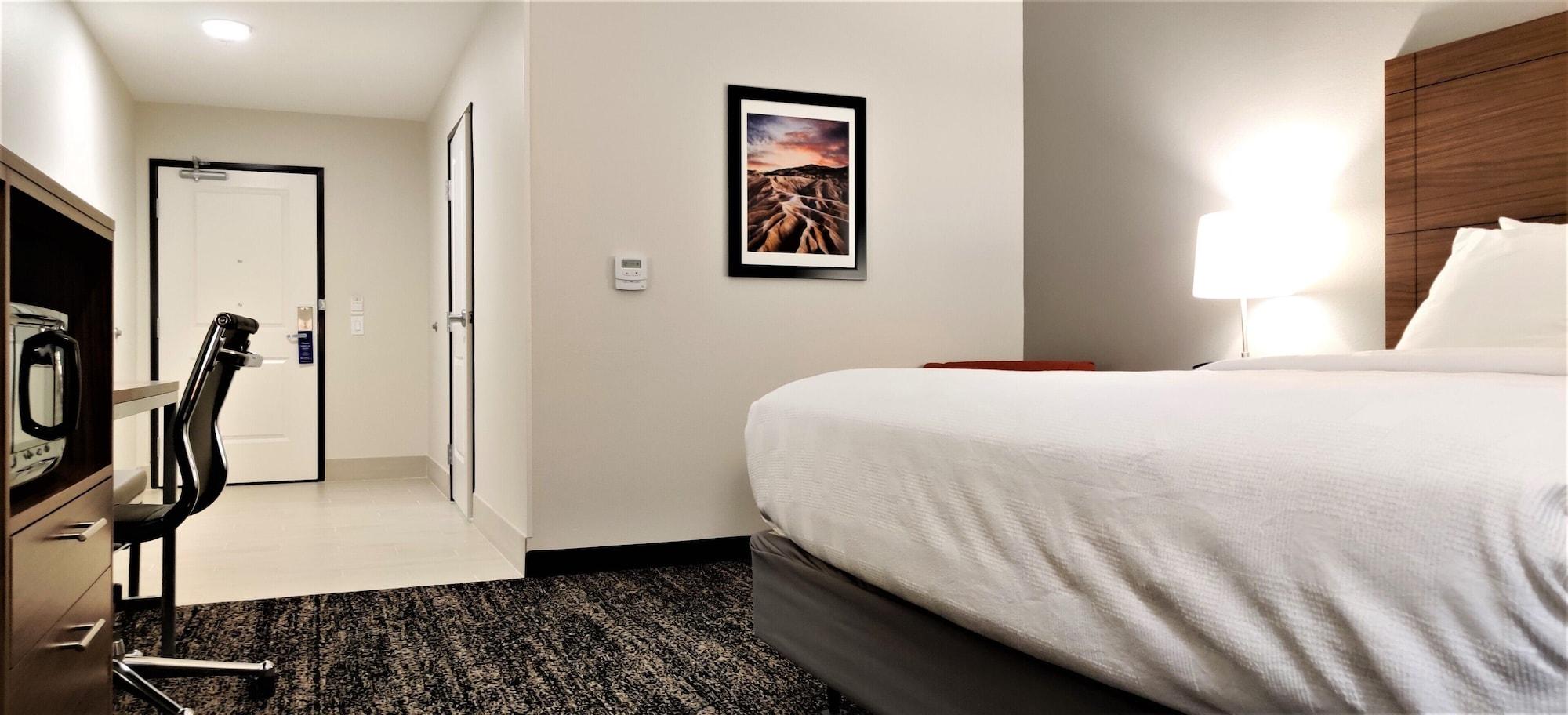 Western Desert View Inn&suites Cathedral City